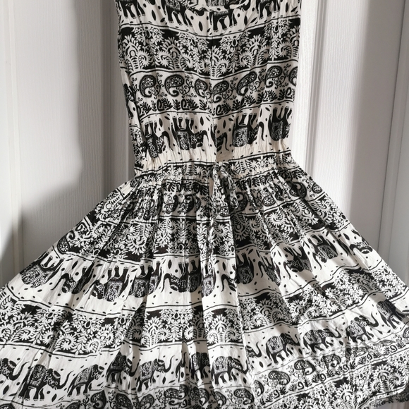 Tradition Pattern Mini Dress - Picture 2 of 4